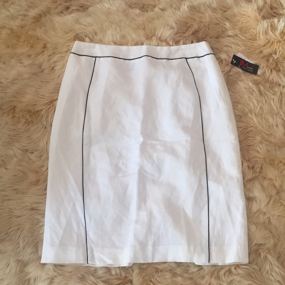 NWT pencil skirt